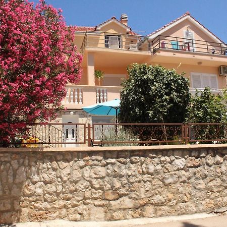 Apartman Tisno Bagian luar foto