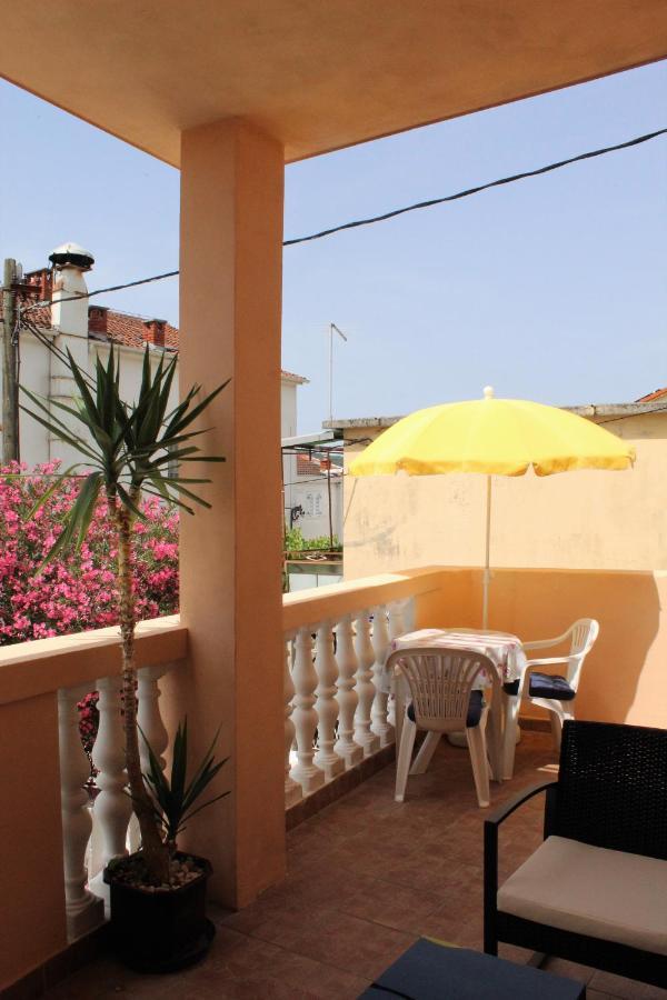 Apartman Tisno Bagian luar foto