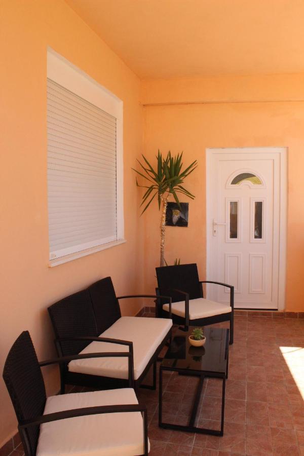 Apartman Tisno Bagian luar foto